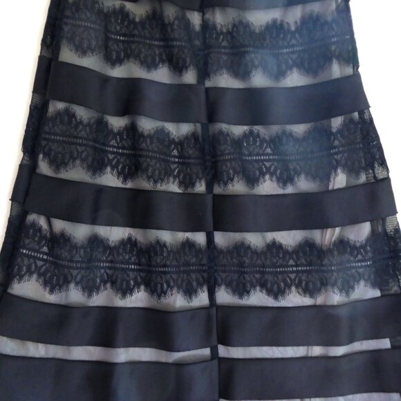 JS Collections Empire Waist V-Neckline Lace Black & Cream Long Dress Size 12. - Picture 9 of 12